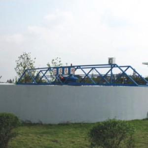 ZXG 型中心傳動(dòng)刮泥機(jī)